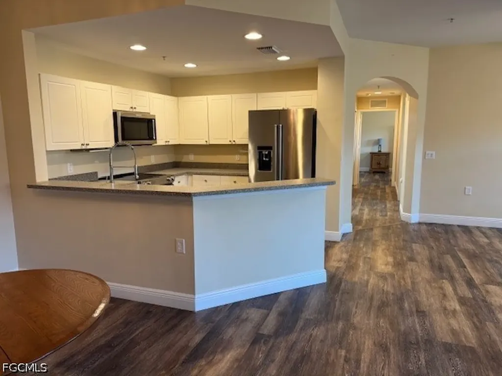 1502 SW 50th Street Cape Coral FL 33914