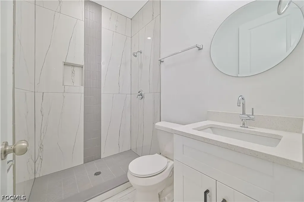 2219 Carver Avenue Fort Myers FL 33916