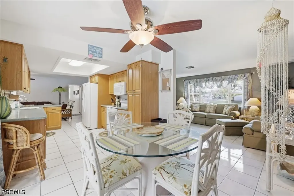 3226 SE 2nd Avenue Cape Coral FL 33904