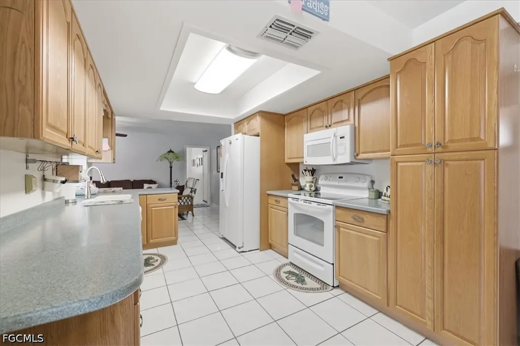 3226 SE 2nd Avenue Cape Coral FL 33904
