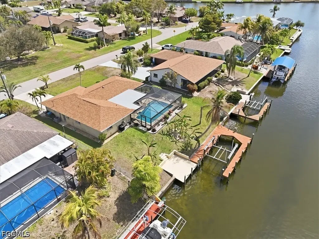 3226 SE 2nd Avenue Cape Coral FL 33904