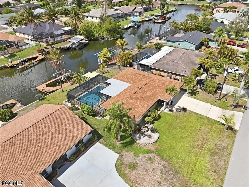 3226 SE 2nd Avenue Cape Coral FL 33904