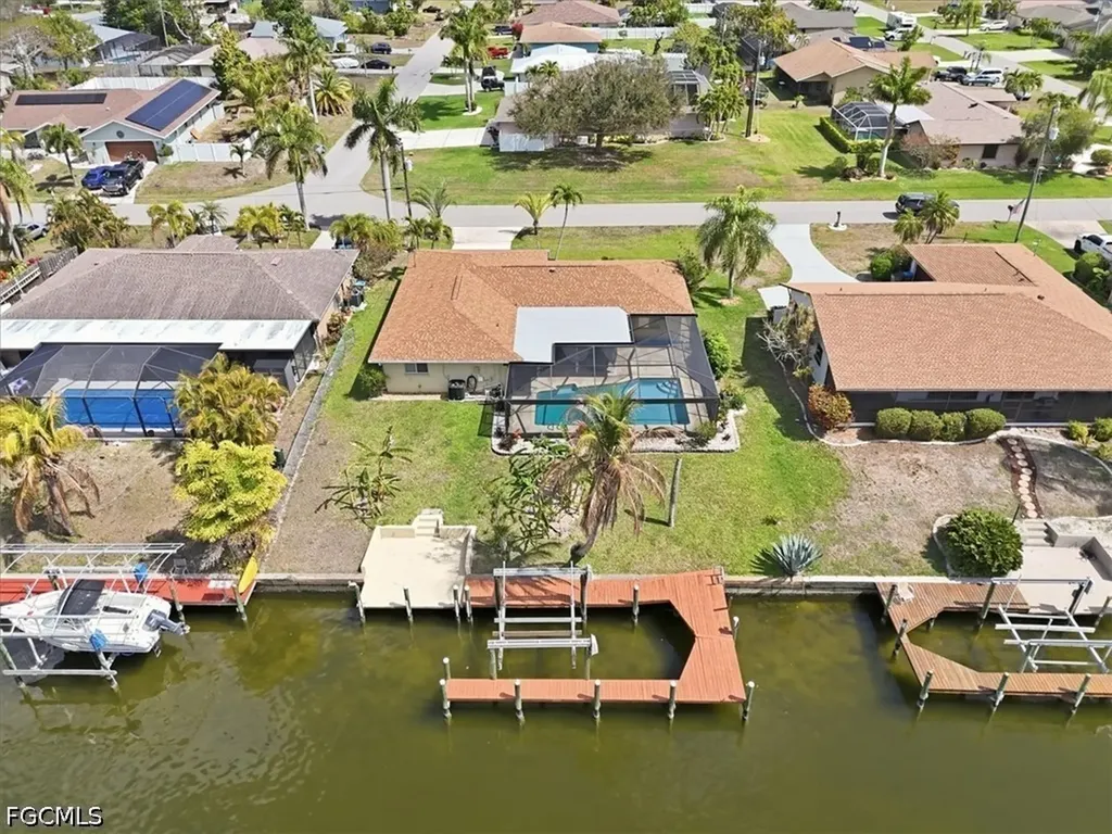 3226 SE 2nd Avenue Cape Coral FL 33904