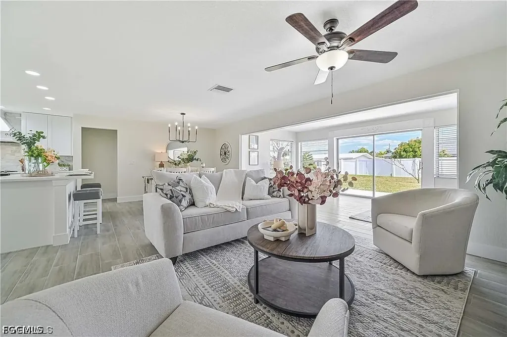 2627 SE 18th Place Cape Coral FL 33904