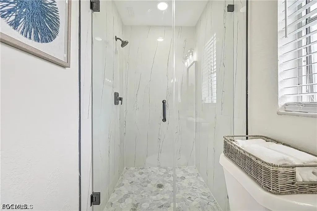 2627 SE 18th Place Cape Coral FL 33904