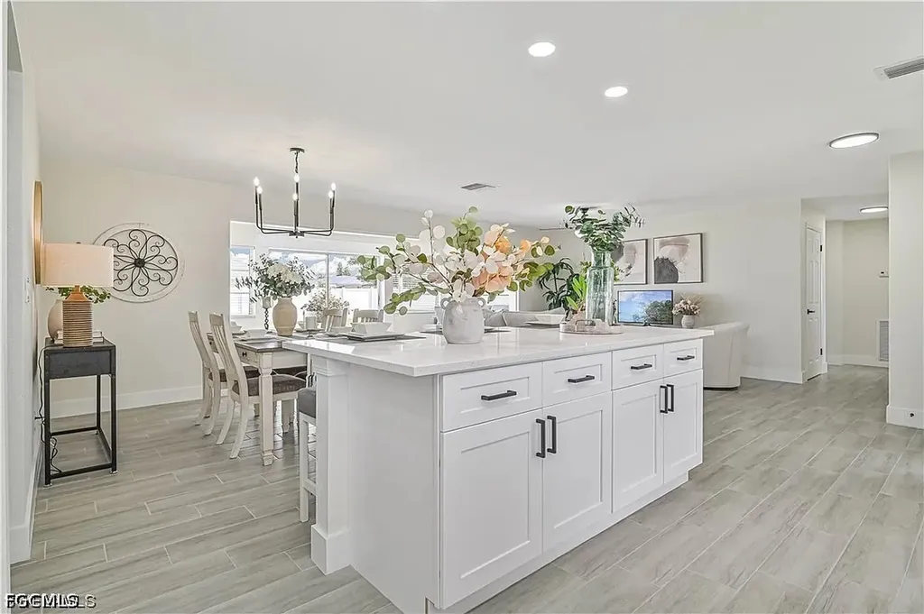 2627 SE 18th Place Cape Coral FL 33904
