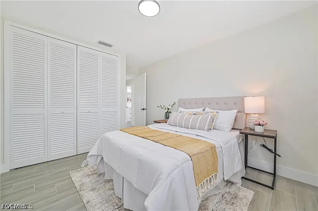 2627 SE 18th Place Cape Coral FL 33904