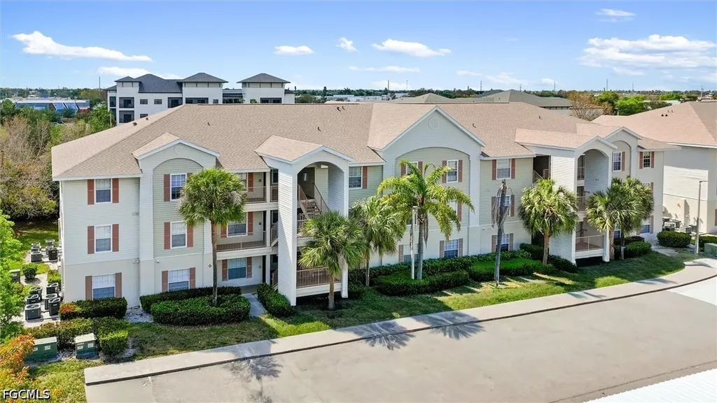 1753 Four Mile Cove Parkway Cape Coral FL 33990