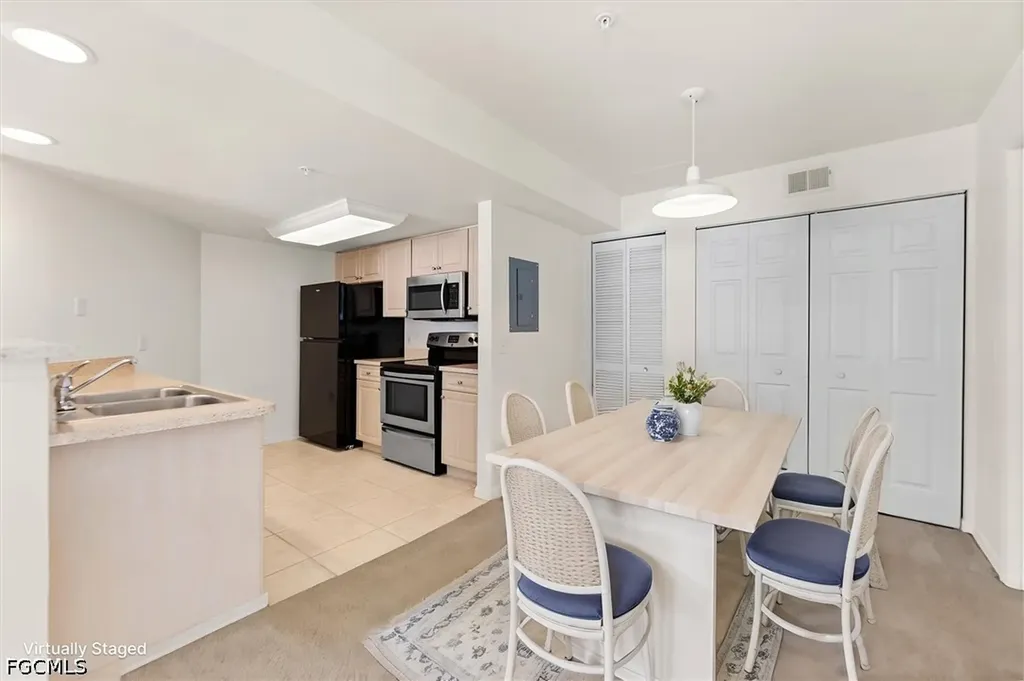 1753 Four Mile Cove Parkway Cape Coral FL 33990