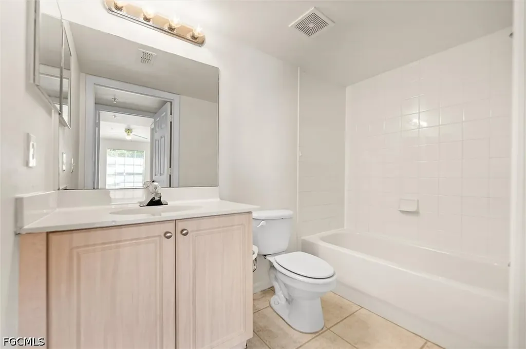 1753 Four Mile Cove Parkway Cape Coral FL 33990
