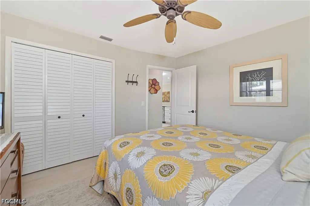 1910 Oak Drive Alva FL 33920