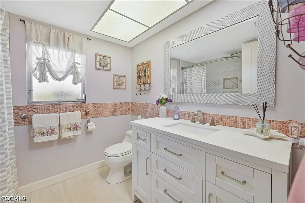 1910 Oak Drive Alva FL 33920