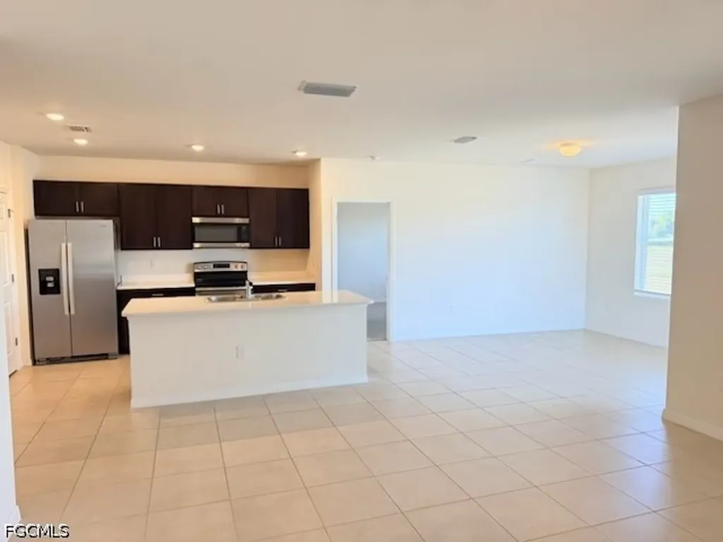 212 NW 6th Terrace Cape Coral FL 33993