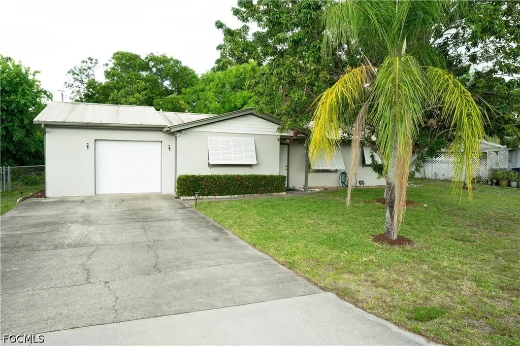 Fort Myers FL, 12340 Fourth Street
