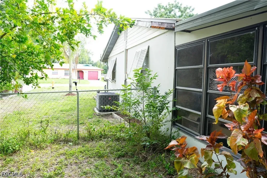 12340 Fourth Street Fort Myers FL 33905