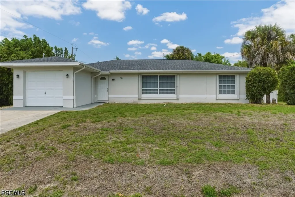305 E 5th Street Lehigh Acres FL 33972