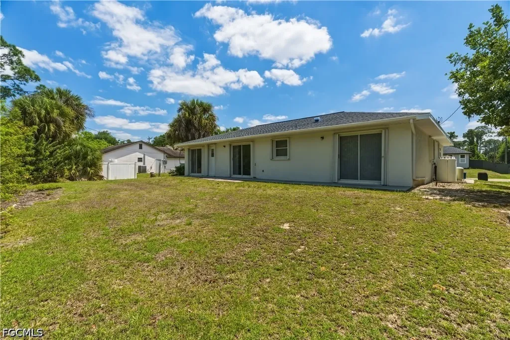 305 E 5th Street Lehigh Acres FL 33972