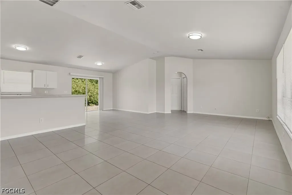 305 E 5th Street Lehigh Acres FL 33972