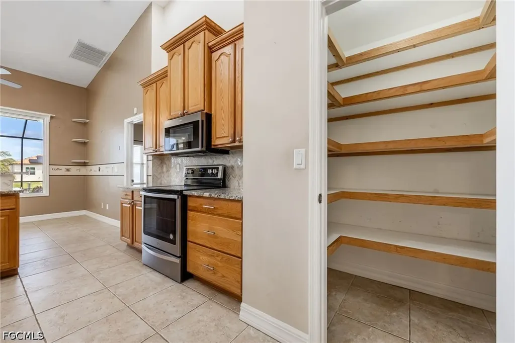 3437 NW 18th Terrace Cape Coral FL 33993