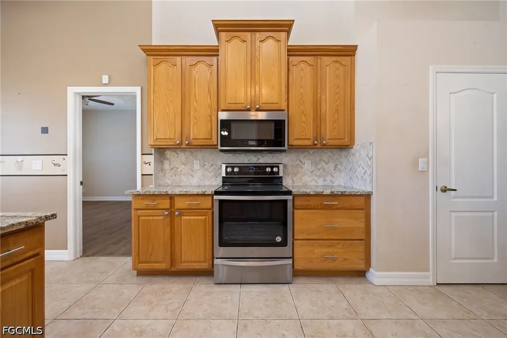 3437 NW 18th Terrace Cape Coral FL 33993