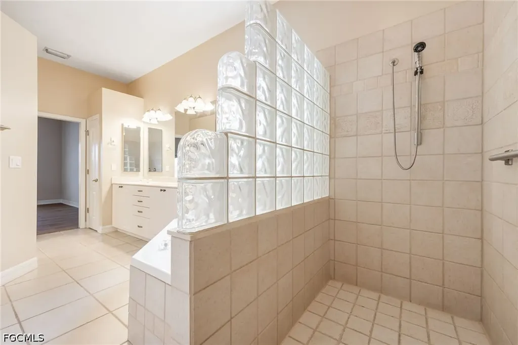 3437 NW 18th Terrace Cape Coral FL 33993