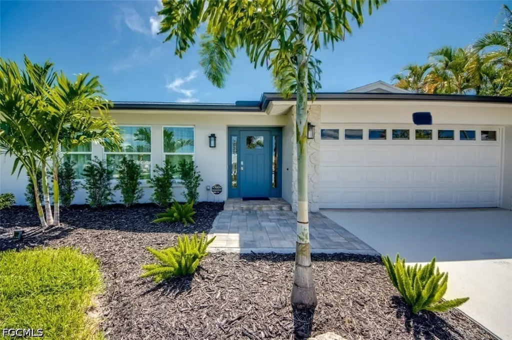 2903 SE 10th Avenue Cape Coral FL 33904