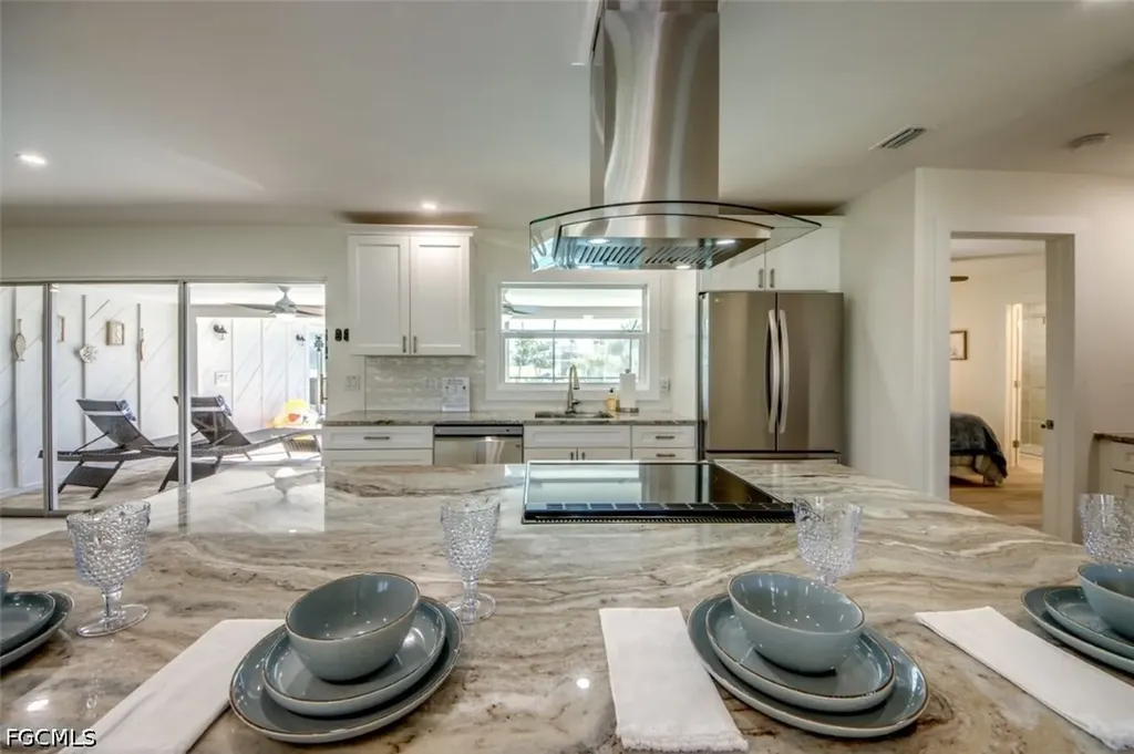 2903 SE 10th Avenue Cape Coral FL 33904