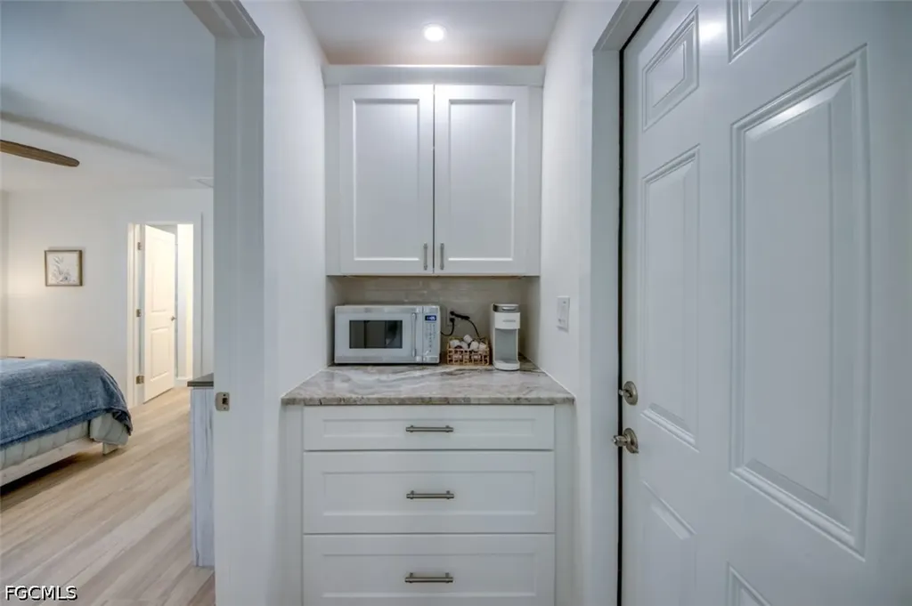2903 SE 10th Avenue Cape Coral FL 33904