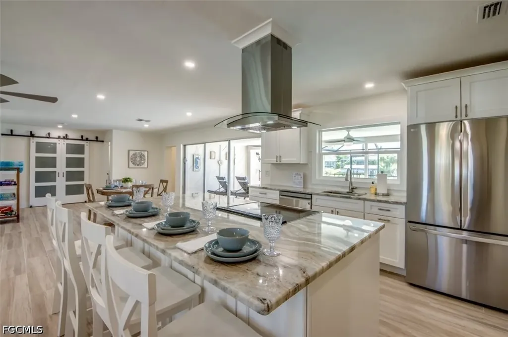 2903 SE 10th Avenue Cape Coral FL 33904
