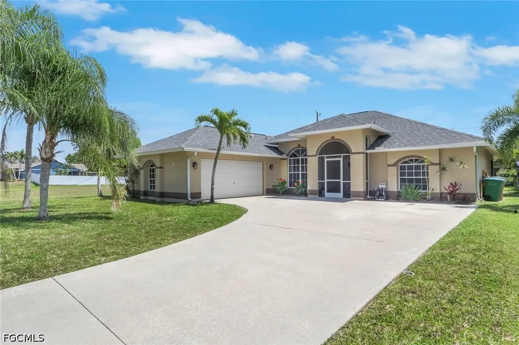228 Aviation Parkway Cape Coral FL 33904