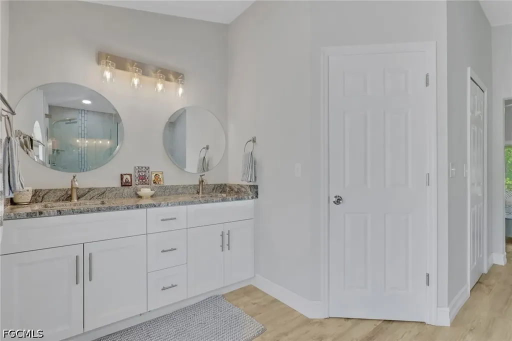 228 Aviation Parkway Cape Coral FL 33904