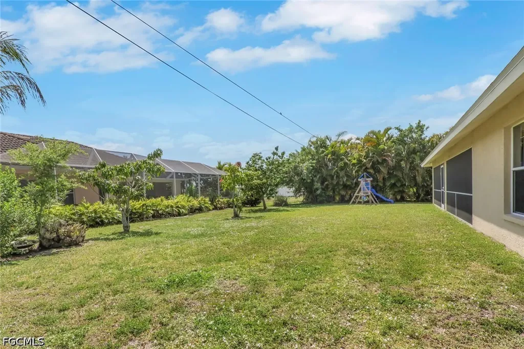 228 Aviation Parkway Cape Coral FL 33904