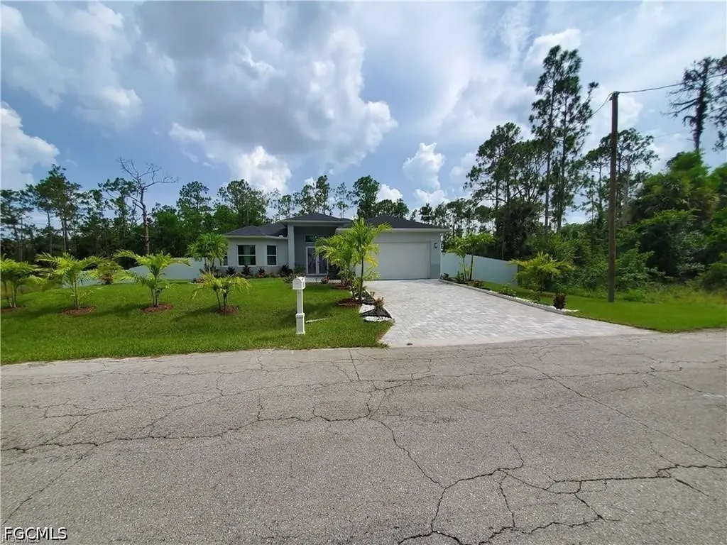 603 W 9th Street Lehigh Acres FL 33972
