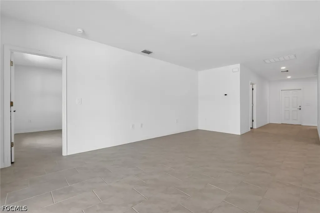 668 Lakeside Oasis Avenue Lehigh Acres FL 33936