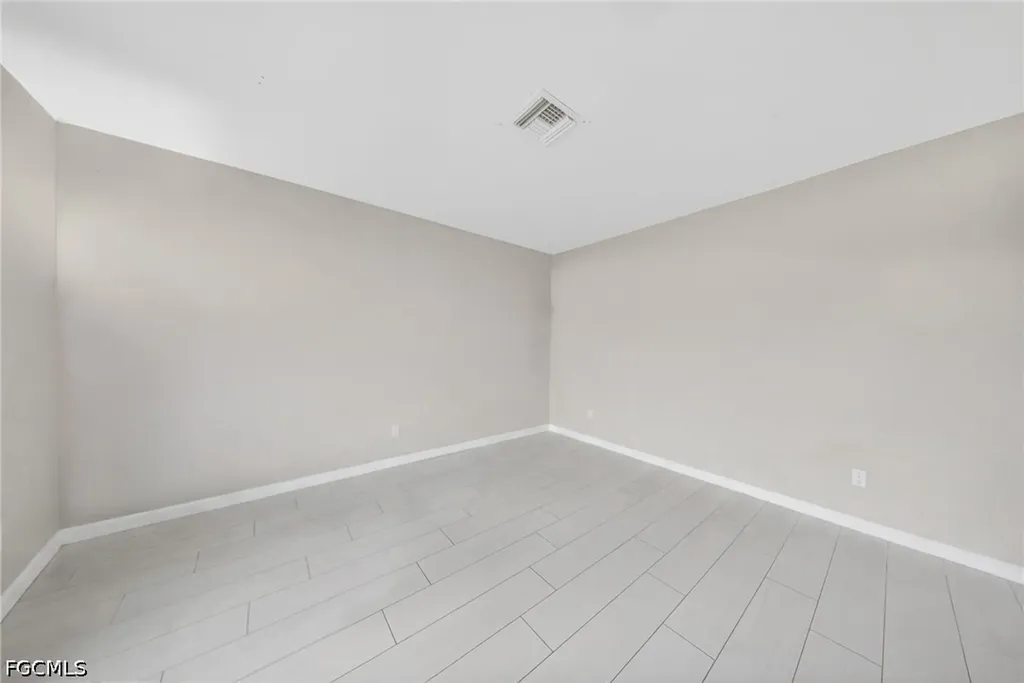 319 NE 23rd Street Cape Coral FL 33909