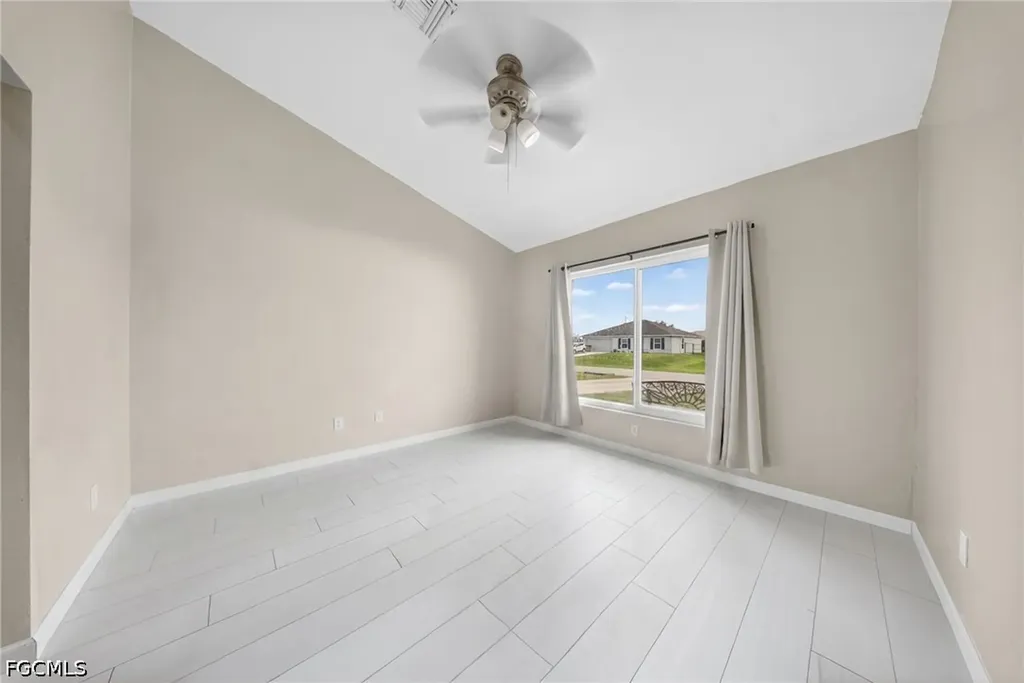 319 NE 23rd Street Cape Coral FL 33909