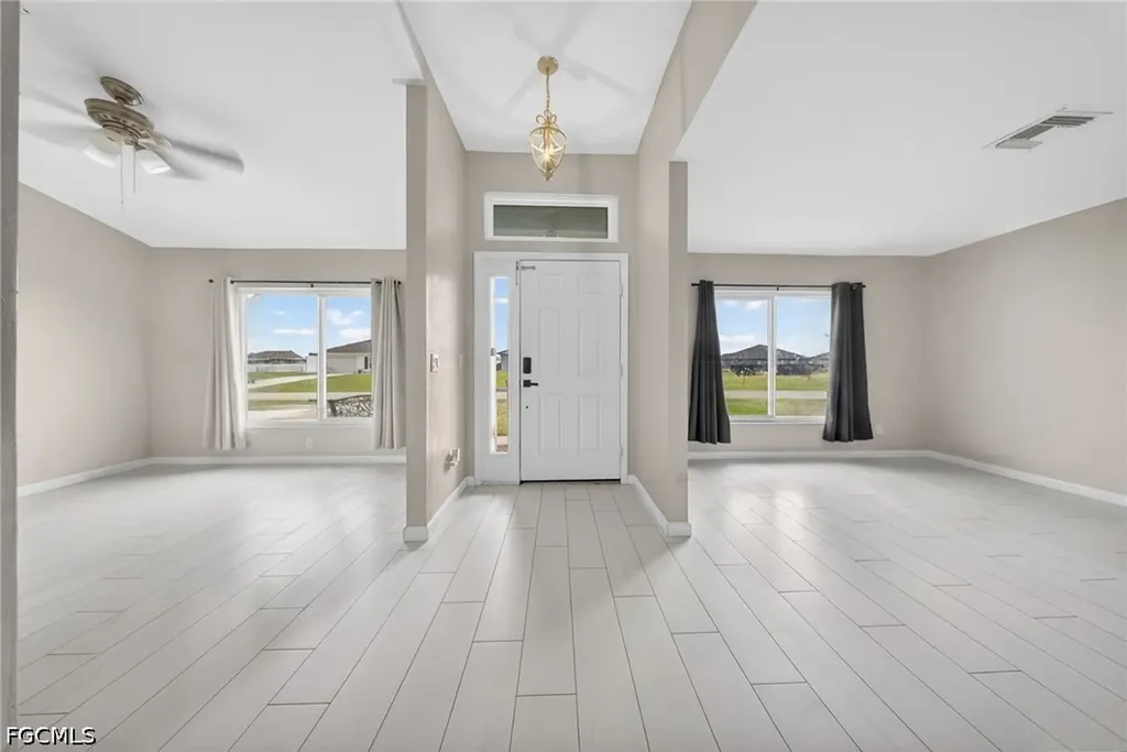319 NE 23rd Street Cape Coral FL 33909