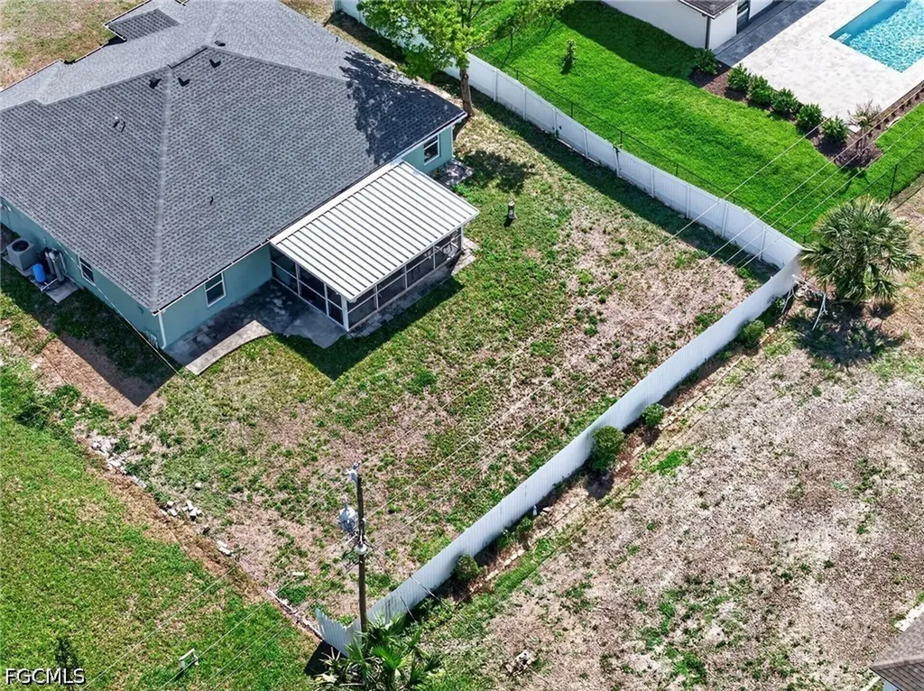 319 NE 23rd Street Cape Coral FL 33909