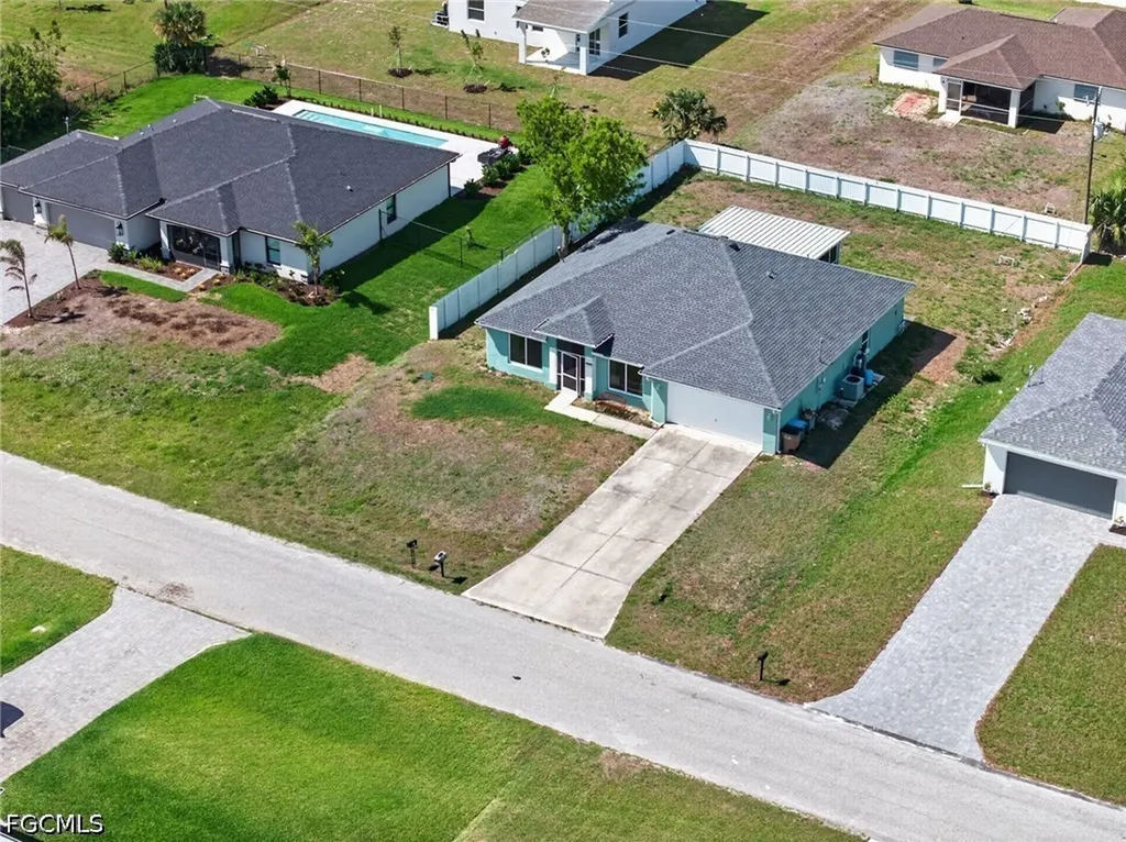 319 NE 23rd Street Cape Coral FL 33909