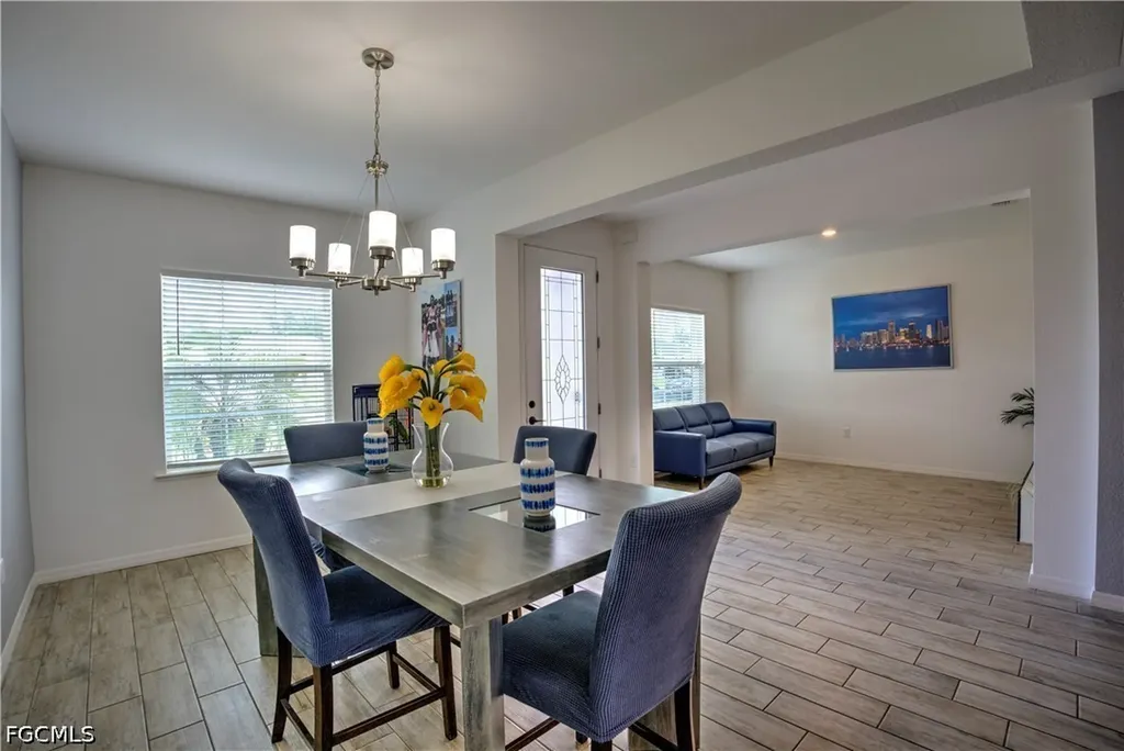 2118 SW 25th Terrace Cape Coral FL 33914
