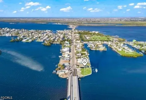 4767 Pine Island Road NW Matlacha FL 33993
