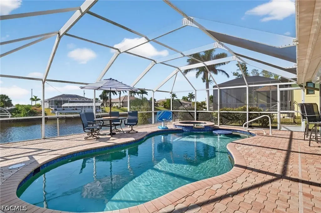 1914 NW 36th Avenue Cape Coral FL 33993