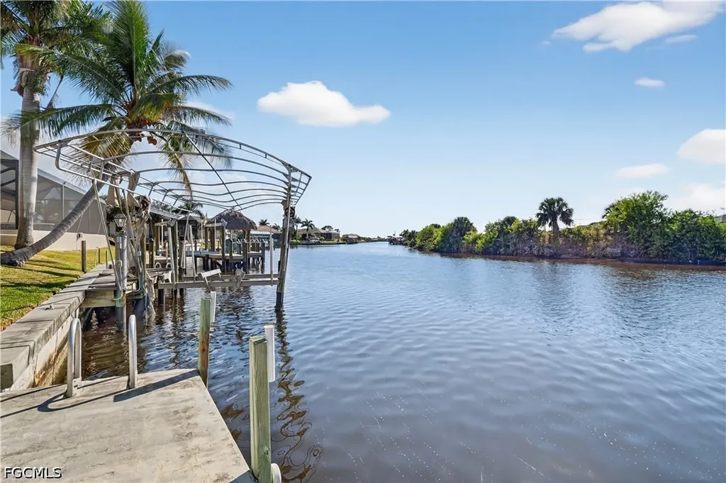 1914 NW 36th Avenue Cape Coral FL 33993