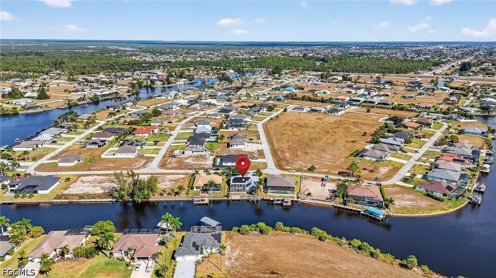 1914 NW 36th Avenue Cape Coral FL 33993
