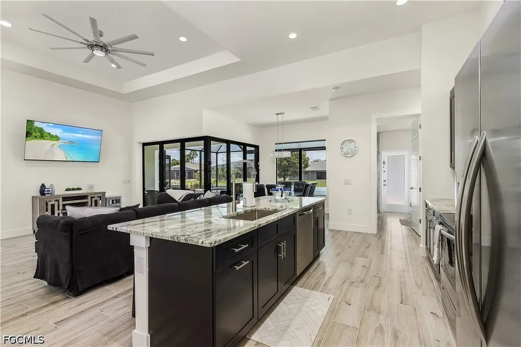 337 SW 31st Avenue Cape Coral FL 33991