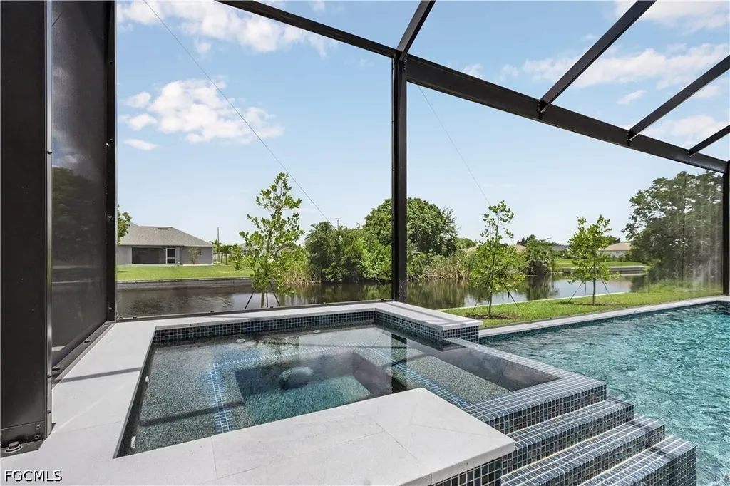 337 SW 31st Avenue Cape Coral FL 33991