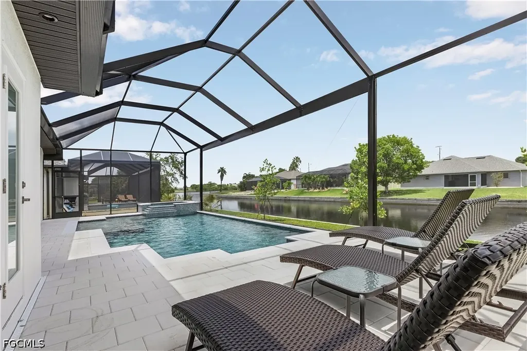 337 SW 31st Avenue Cape Coral FL 33991