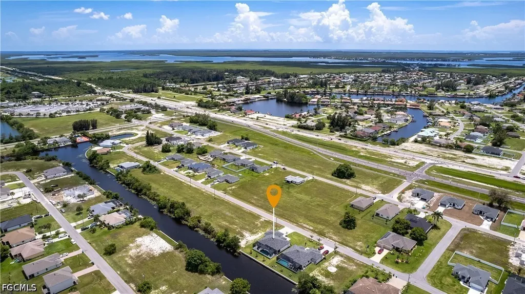 337 SW 31st Avenue Cape Coral FL 33991