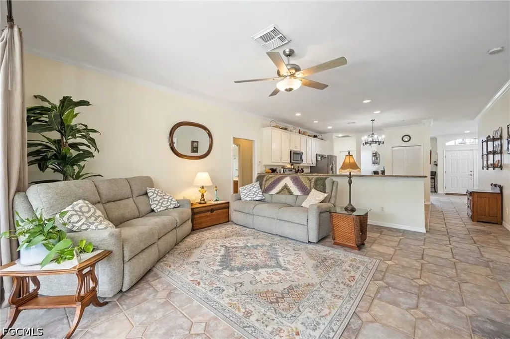 11062 Lakeland Circle Fort Myers FL 33913