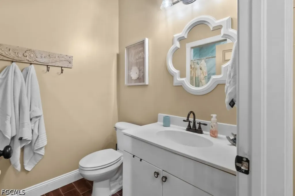 3822 NW 32nd Place Cape Coral FL 33993